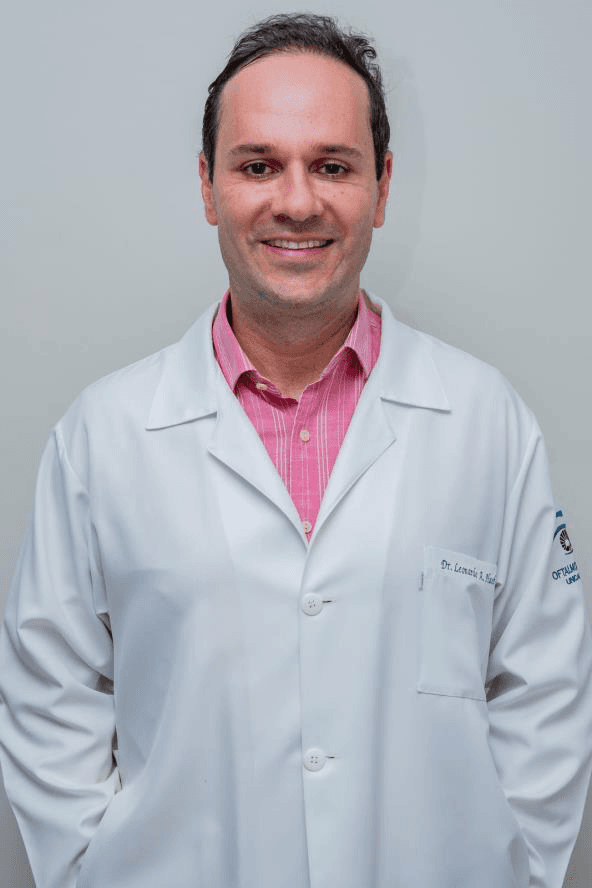 Retrato de Dr. Leonardo Assunção Hueb